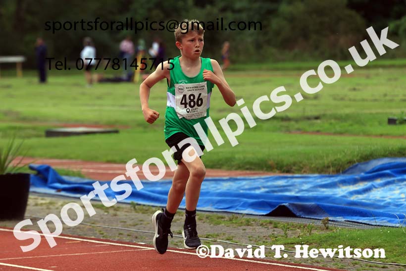 The 1500 metres, Wednesday, july 24th, 2024 NEGP 5, Monkton Stadium.  Photo: David T. Hewitson/Sports for All Pics